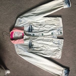 Cute, white denim jacket with pastel accents
